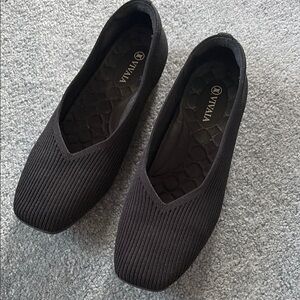 Vivaia shoes